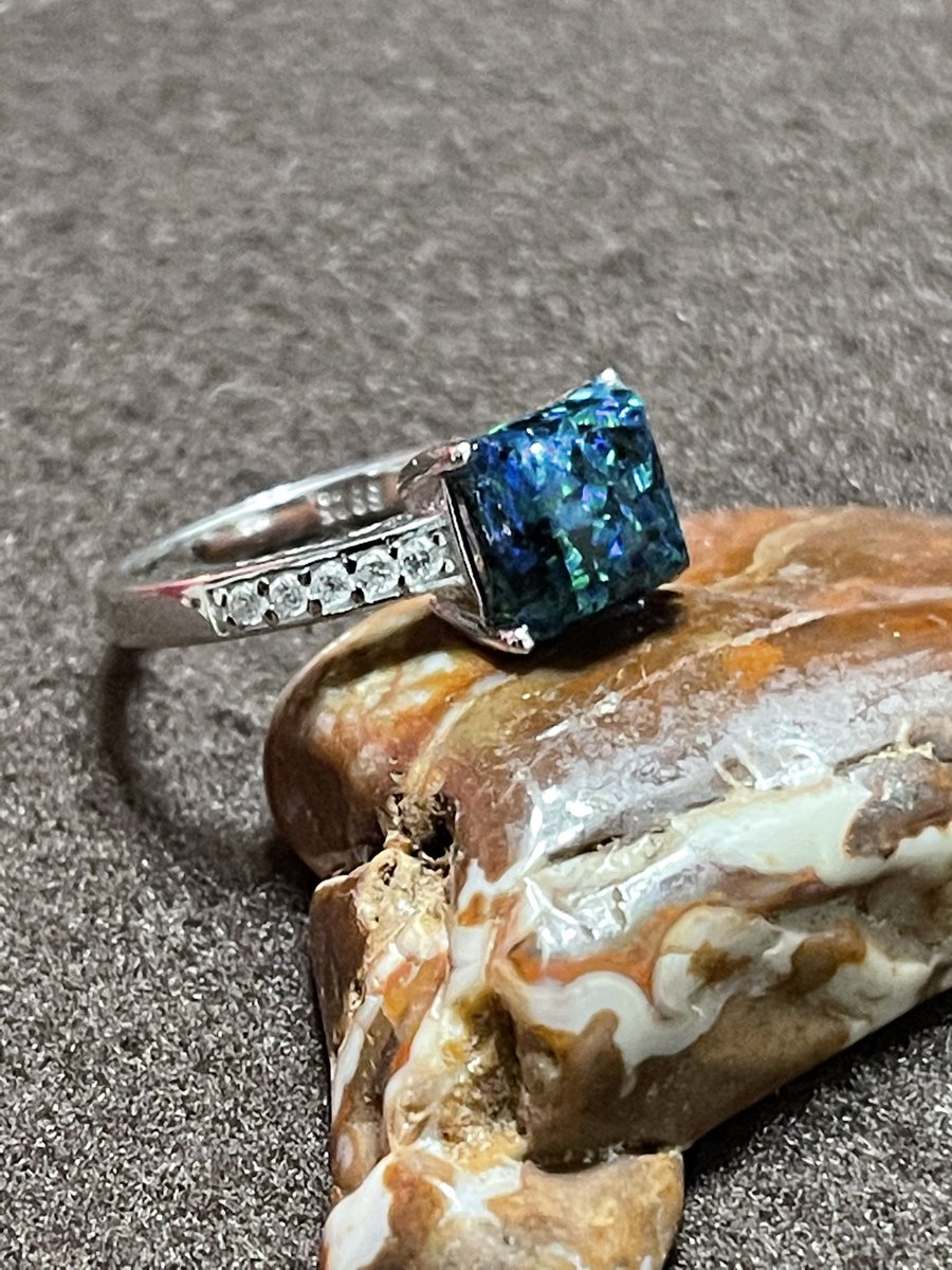 twinlukers's tweet photo. Looking for your next Opal Ring?? https://t.co/CWytYOdrYj #rings #OpalRing #handmade https://t.co/i1XX3KepLe