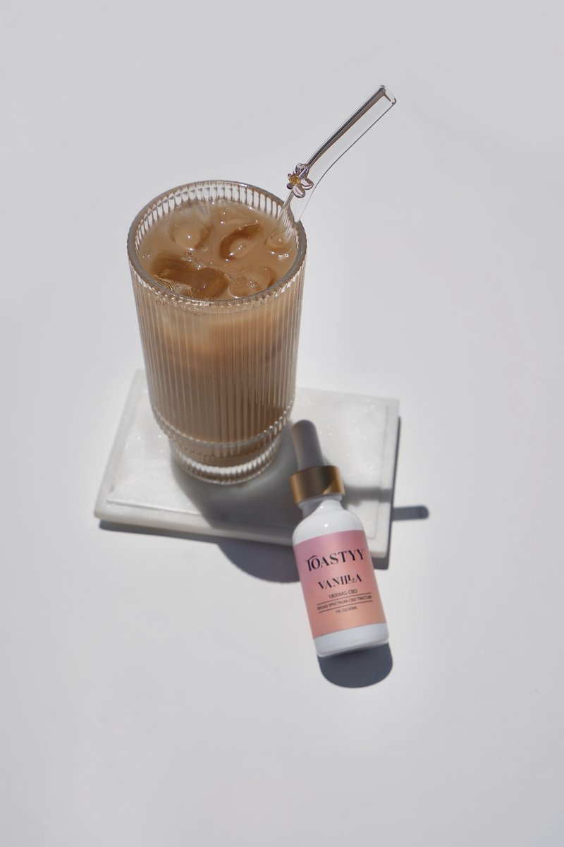 gettingtoastyy's tweet photo. It's October 3rd. You know what that means! 💗
We are starting off this week with our Vanilla Toastyy CBD Latte... oh and it's pink inspo. 

Join Us! https://t.co/n2Xd3xhQ8i