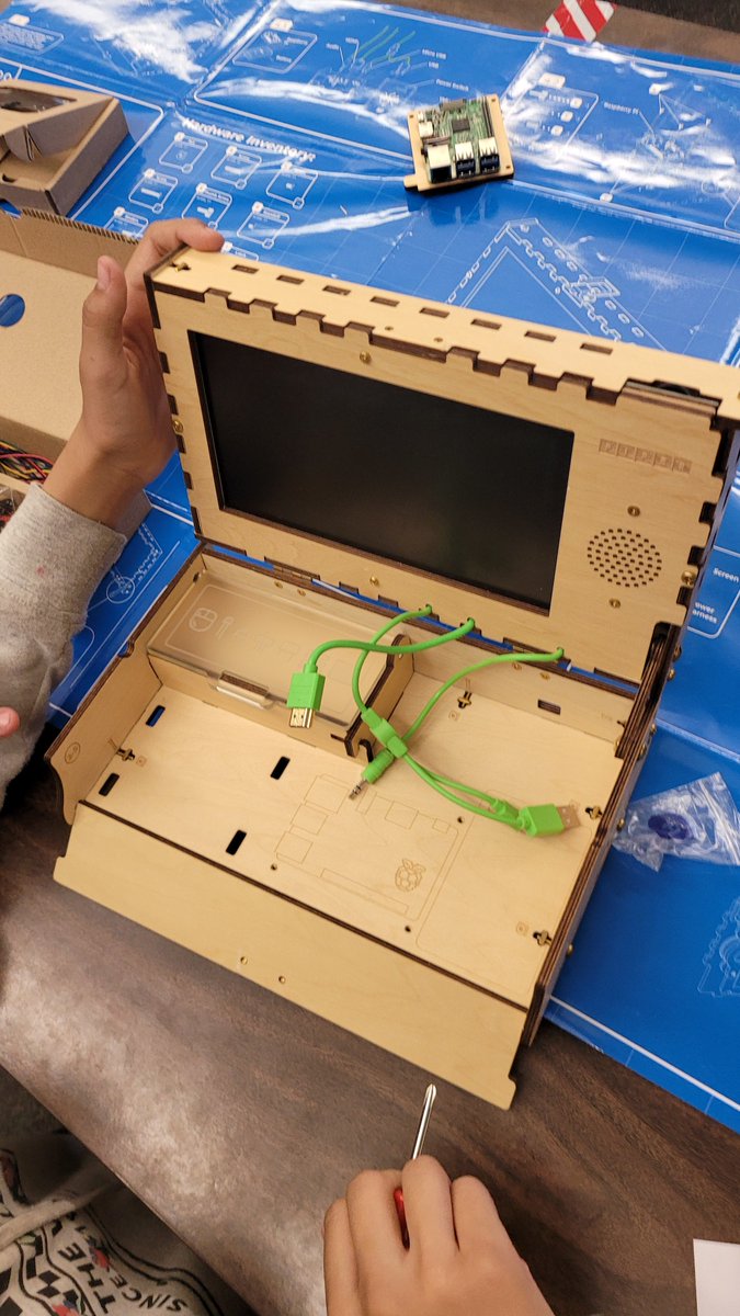 Students <a href="/FUSD_Poplar/">Poplar Elementary</a>  are busy building their Rasberrypi powered computers From Piper. <a href="/FUSD_STEM/">FUSD STEM</a> <a href="/FontanaUnified/">Fontana Unified</a>