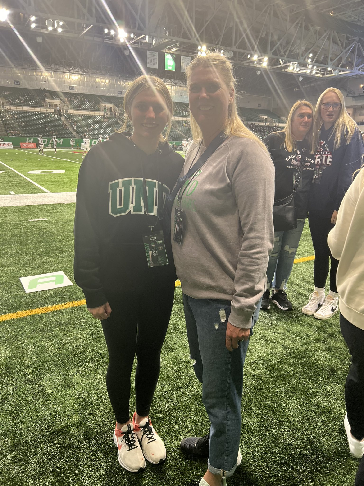 Maggie Fricke on Twitter: "Had a great time at the UND football and