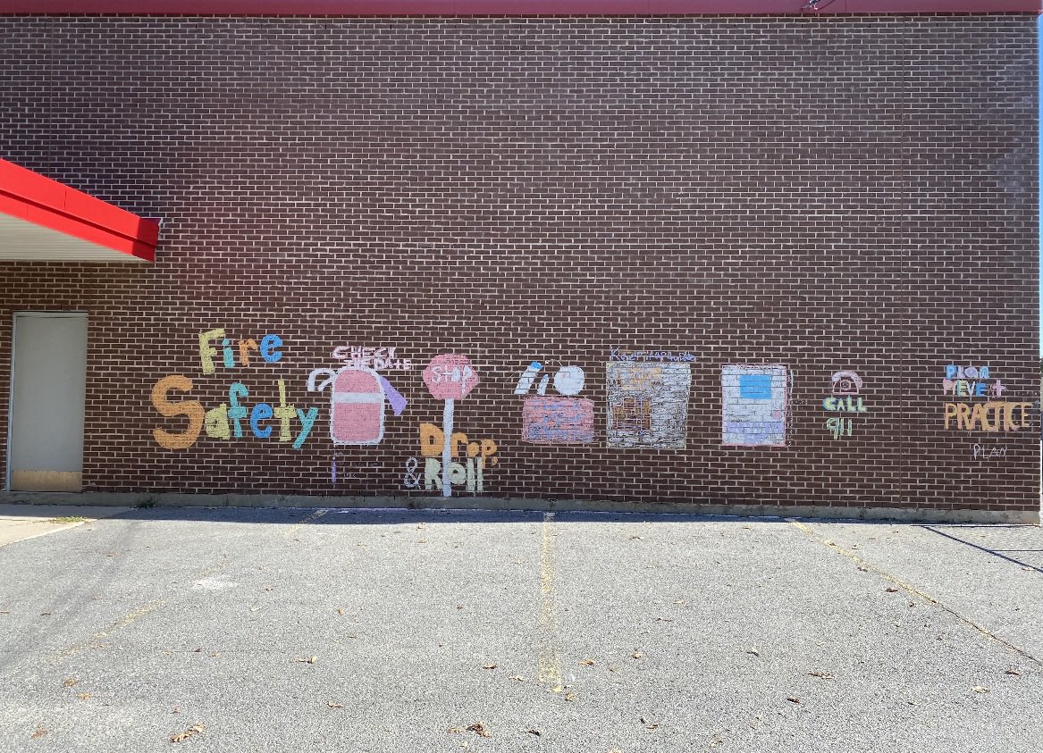 KtownFire's tweet photo. Are you ready for “Chalk One Up to Fire Safety” @LimestoneDSB and @alcdsb? KFR is delivering kits to schools this week in preparation for our contest during Fire Prevention Week. If any #ygk schools are interested, please email Del Blakney at dblakney@cityofkingston.ca. https://t.co/x9ofNat31o