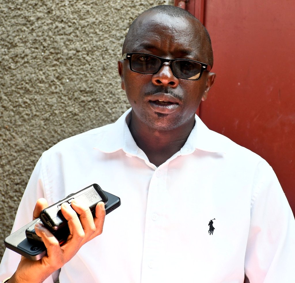 2/2 Ce carburant sera utilisé dans les travaux de construction de l'Institut Supérieur Polytechnique de <a href="/KayanzaProvince/">Province Kayanza</a> (#ISPK). Il s'agit, selon le procureur de la République à #Kayanza, d'une manière de dédommager la société pour le tort lui causé.