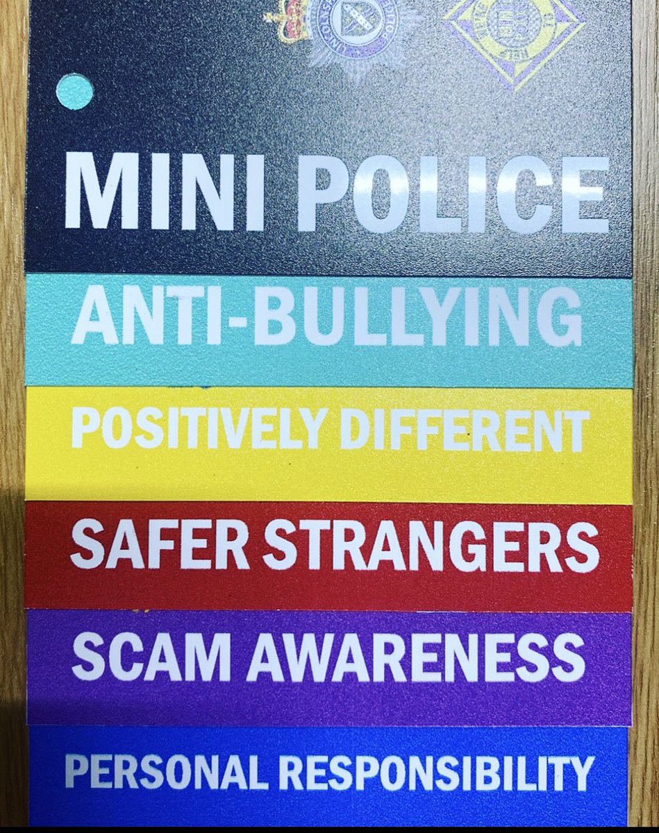 Lincolnshire Police Education tweet media
