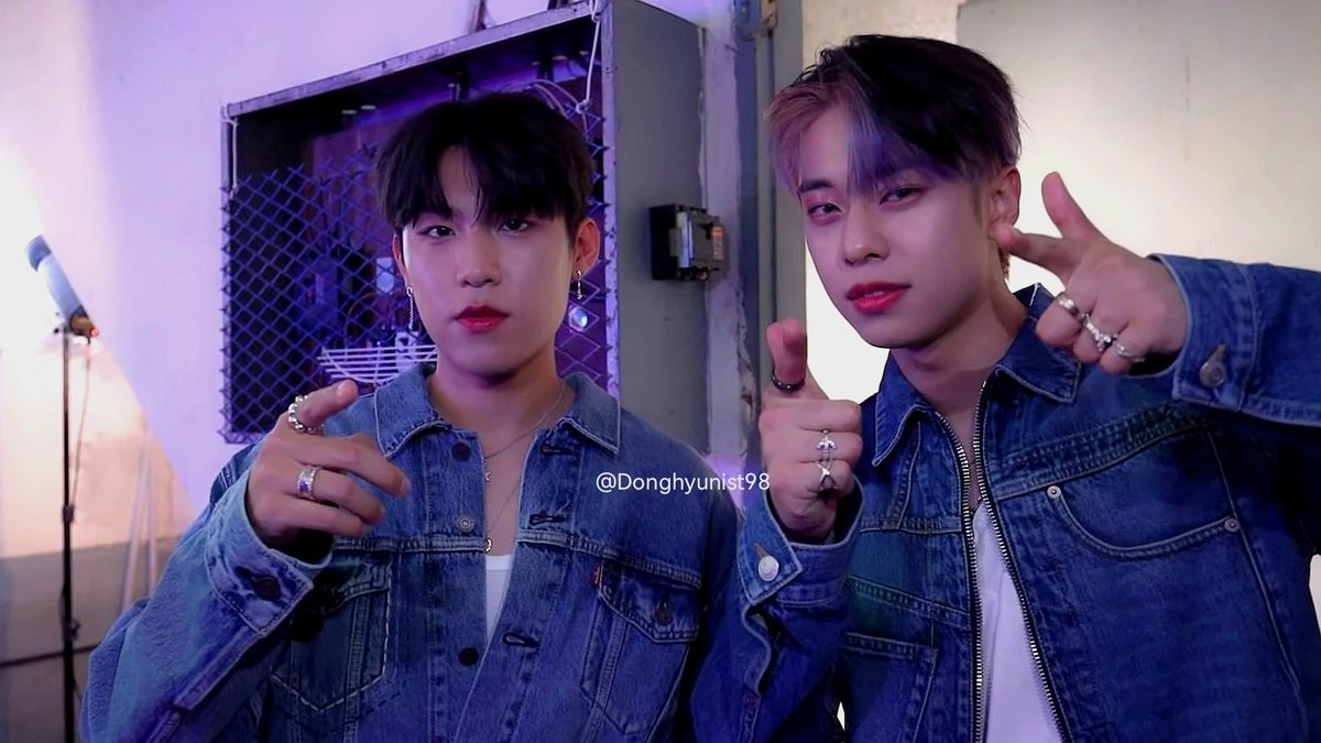 Donghyunist98's tweet photo. ππΏοΈπ¦ #donghyun #κΉλν #Woojin #λ°μ°μ§ #chamdong #AB6IX #μμ΄λΉμμ€ @AB6IX https://t.co/FI4xtaHofH