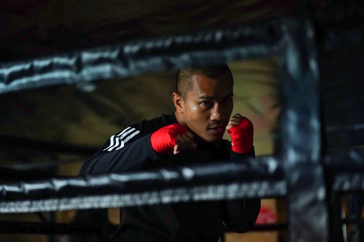 TheRealMGesta's tweet photo. Always strive to be your best everyday! #AdidasBoxing #TeamAdidas #Boxing
@adidasboxing @allfor_boxing @mrboxingguru @chrisdessalles
#BehindTheRopes #NoMercy #Adidas #ImpossibleIsNothing #AllForBoxing #CreatedWithAdidas #ShadowBoxing
๐ธ: @NeilMacasadia https://t.co/fC57WYE6r1