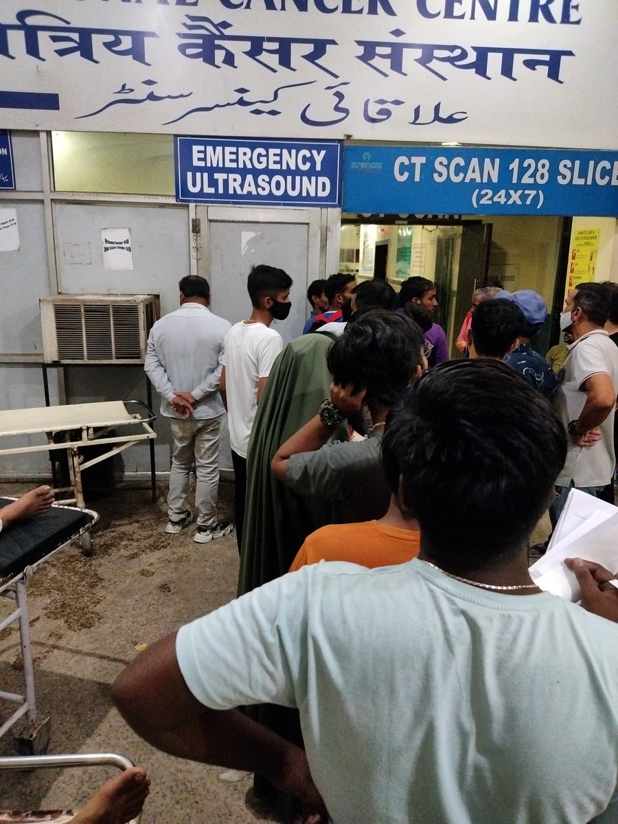 pardeeps143's tweet photo. @PMOIndia @narendramodi . SiR PM. Only 1 emergency ultrasound machine in GMC jammu. And look at queue. If this the emergency ward situation. Patient have to wait for at least 2/3 hrs for turn in emergency ward https://t.co/n1SVkfESKA
