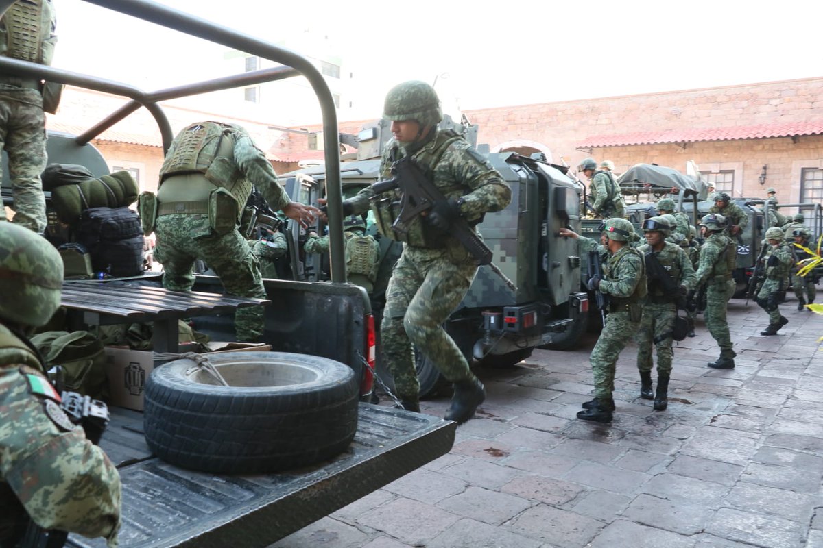 Prevén que con arribo de más militares disminuyan enfrentamientos en SLP
 pulsoslp.com.mx/slp/preven-que…