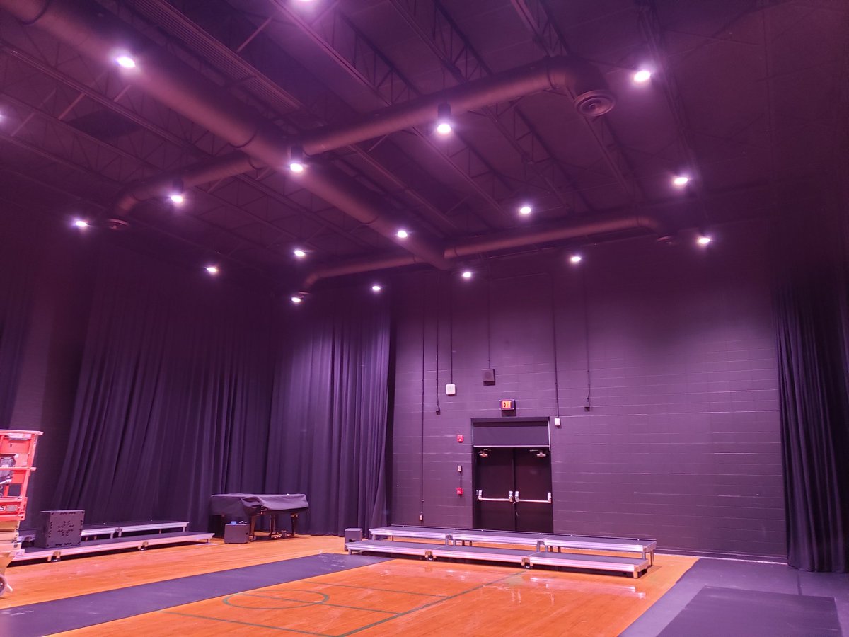 JCPSKYbuilds's tweet photo. Transformed-Black box theater from a gym, dance studio from a locker room @WMSFA @JCPSKY https://t.co/dpGypNTNsK