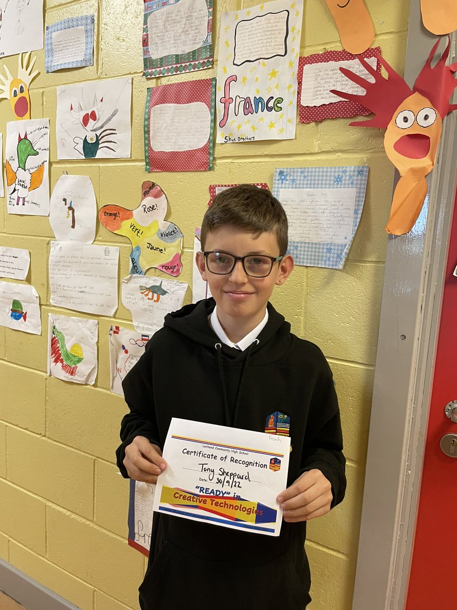 Lochend_HFTT's tweet photo. Well done to our pupils who received Certificates of Recognition for September! They’ve all demonstrated their ability to be “Ready” for learning in Creative Technologies! 
🟢🔵🔴🟡 @Lochend_DT @LochendHigh #readyresilientsafe https://t.co/xRJ8oa3zCA