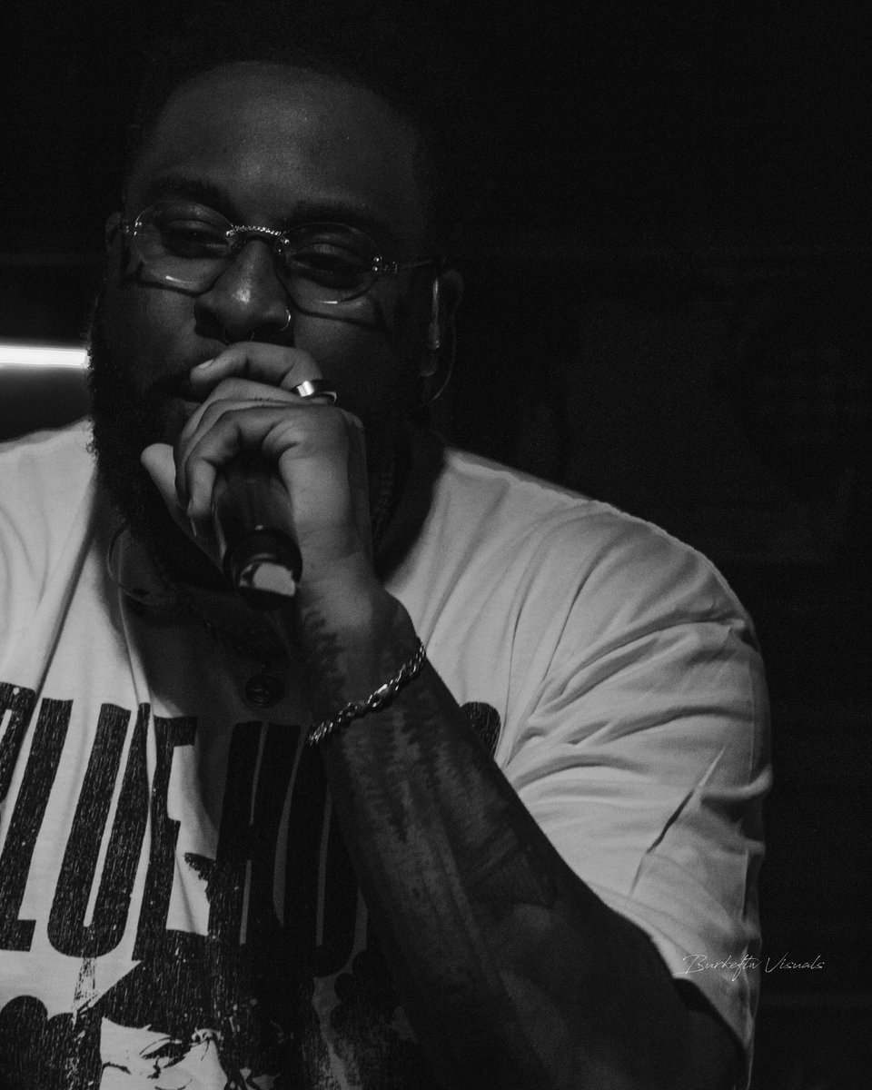 BurkeFtw's tweet photo. @RexxLifeRaj  thank you for giving me such an amazing personal show the other night! Best night I had all year. Thank you for letting me take some fire photos of you 🔥🔥🔥 next tour i need to be on your media team 💪🏿🔥 https://t.co/OvoTQjQlZd