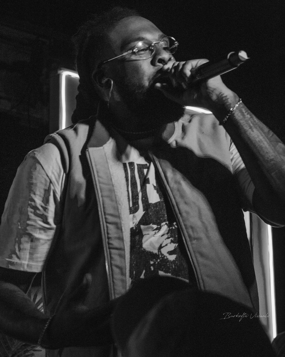 BurkeFtw's tweet photo. @RexxLifeRaj  thank you for giving me such an amazing personal show the other night! Best night I had all year. Thank you for letting me take some fire photos of you 🔥🔥🔥 next tour i need to be on your media team 💪🏿🔥 https://t.co/OvoTQjQlZd