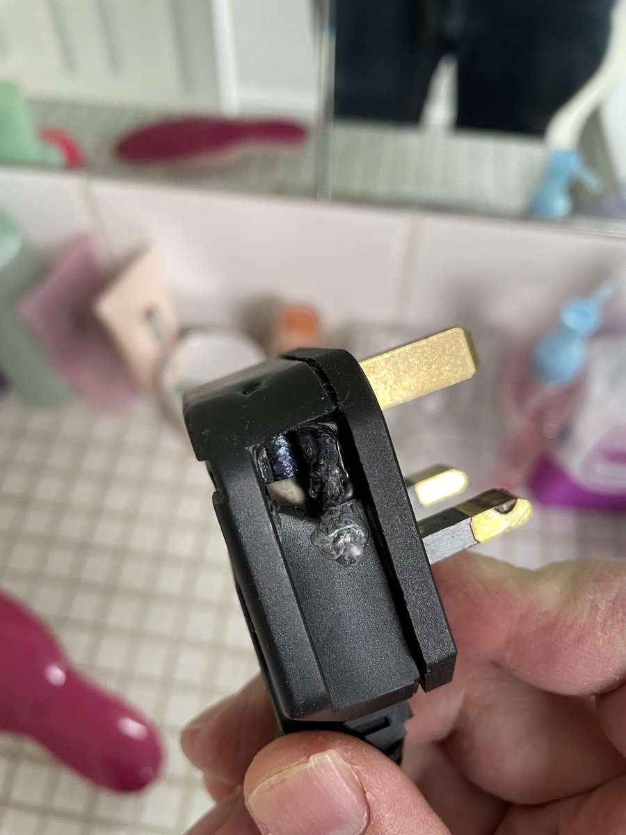 Nic Ho Chee tweet media