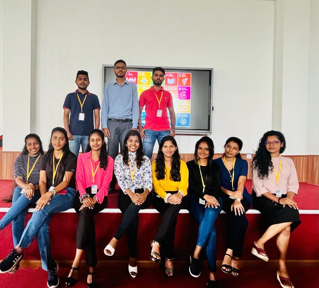 road2rights's tweet photo. The beauty of the goals is that everyone can contribute, and every contribution, small or big, will make an impact on our world! 💫

So inspiring to see undergraduates from University of Uwa Wellassa marking their actions for #SDGs!! 🔥

#G17Global #R2R #FlipTheScript #SriLanka https://t.co/FnPnjzXA56