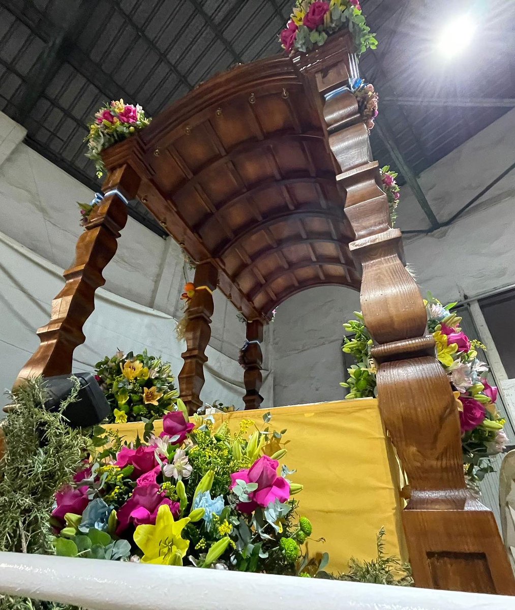 StaBrigidaCamas's tweet photo. Así lució la carreta de Santa Brígida para la celebración de la XXVII Romería en su honor. https://t.co/JpCLgg5Ne0