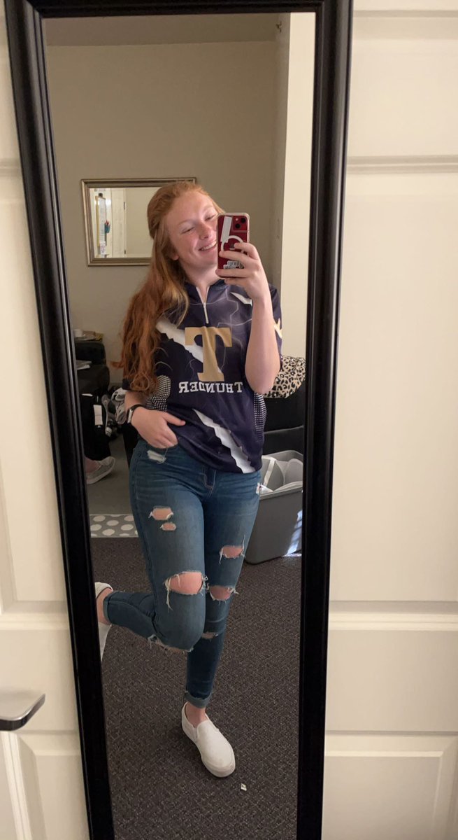 jennaabeatty's tweet photo. Couldn’t figure out if I wanted to be a wildcat or thunder today so I chose both (also didn’t really understand todays theme 🤷🏼♀️😂) #teacherbytrine #SeniorFSOE https://t.co/957BnzqQ5Y