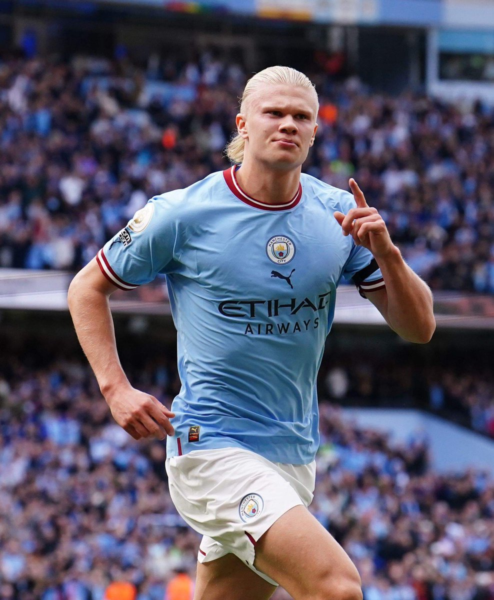 433's tweet photo. How many Ballon D’Ors do you think @erling will win? 👀🌕 https://t.co/WjkLblUZqx