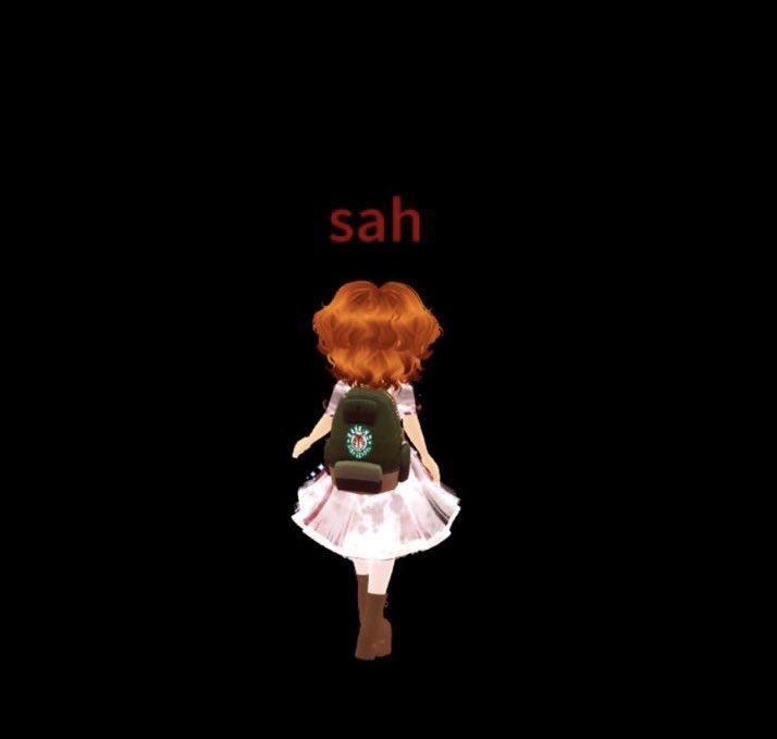 royalsah_'s tweet photo. MY HALLOWEEN OUTFIT!! GUESS WHO?? #royaleween #royaleween2022 #Royalhigh #roblox https://t.co/GjVCobTomA