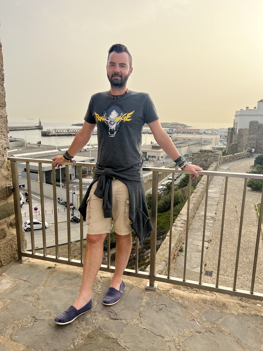 YorkWallsFest's tweet photo. #YorkWallsFestival today on the #Walls at #Tarifa #Spain, the Southern most point in #Europe! You can see #Africa across #TheStraitsOfGibraltar! #Walls #WalledCities #History #Heritage #Mediterranean #Sea #York https://t.co/dUmB5eLNuw