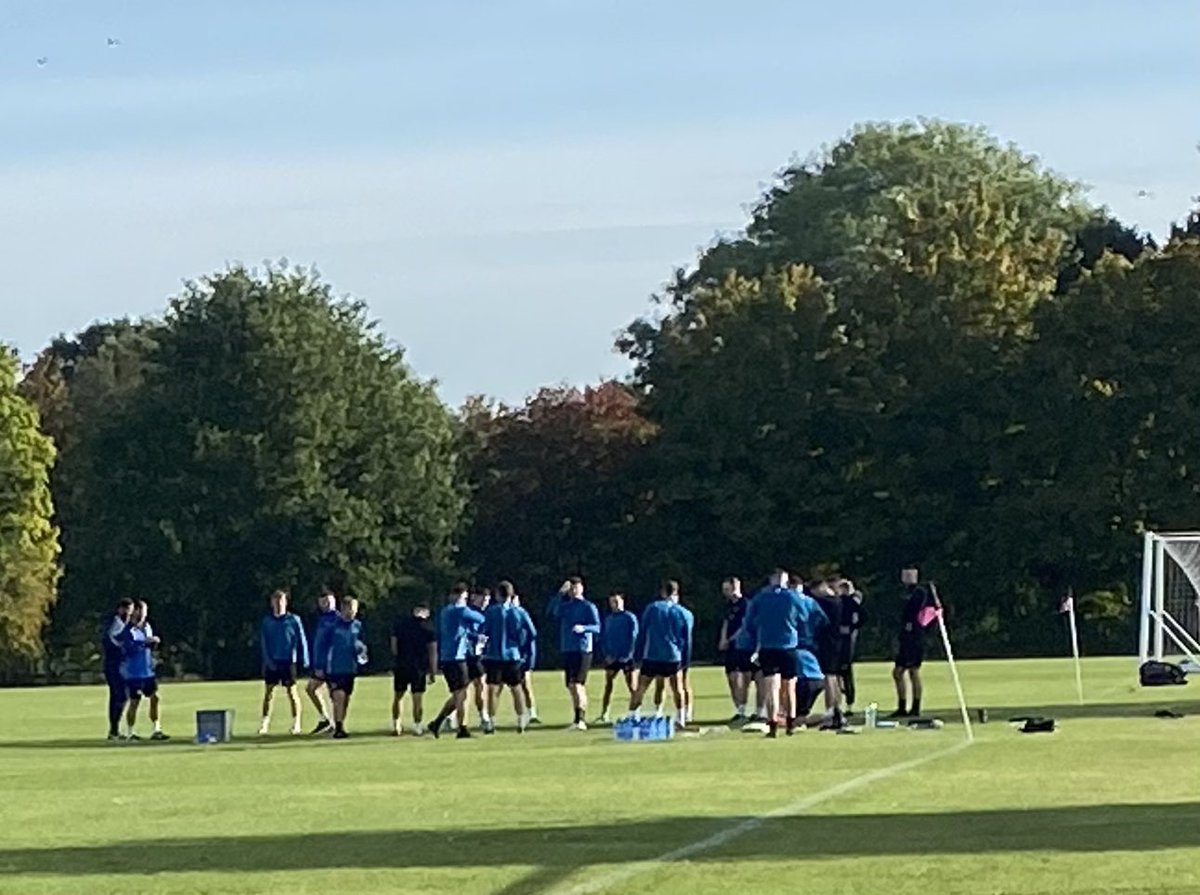 RAFFootballMDS's tweet photo. Excellent day at Garats Hay, with the @RAFFootballMDS. Fantastic facilities, getting ready for a fixture on Wednesday PM. @RAFFootball https://t.co/lo4VbGu7t1