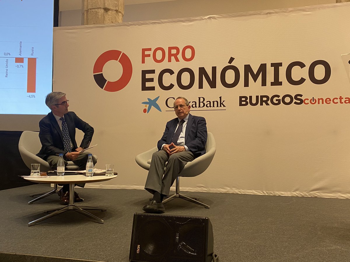 burgosconecta's tweet photo. Juan José Toribio, profesor emérito del Departamento de Economía del IESE Business School - Universidad de Navarra, reflexiona en el primer Foro Económico #BURGOSconecta sobre la #economía tras la covid y la guerra de Europa.

@caixabank https://t.co/qw7G7GSfy3