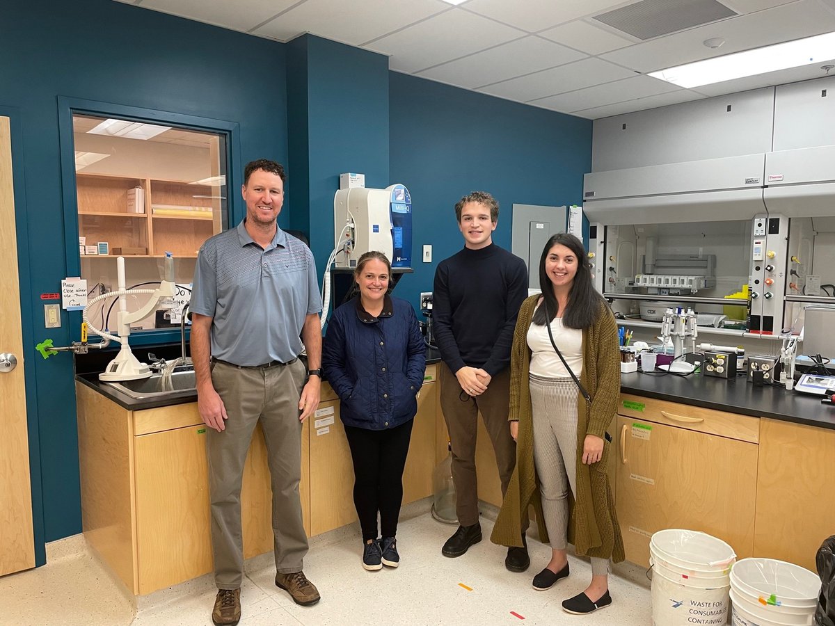 LungNsPei's tweet photo. It was great visiting Dr. Sanja Stanojevic at the Health and Environments Research Centre (HERC) Laboratory at Dalhousie University last week. Dr. Stanojevic and her team are conducting research that is looking at how vaping is impacting the lungs in young adults. https://t.co/EM82hwGkk3