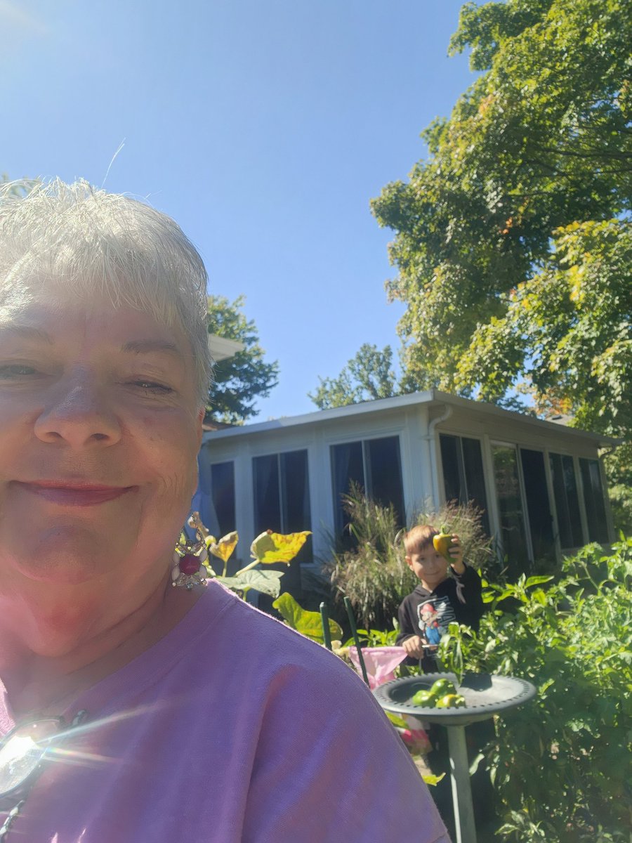 Shirley Sutter tweet media