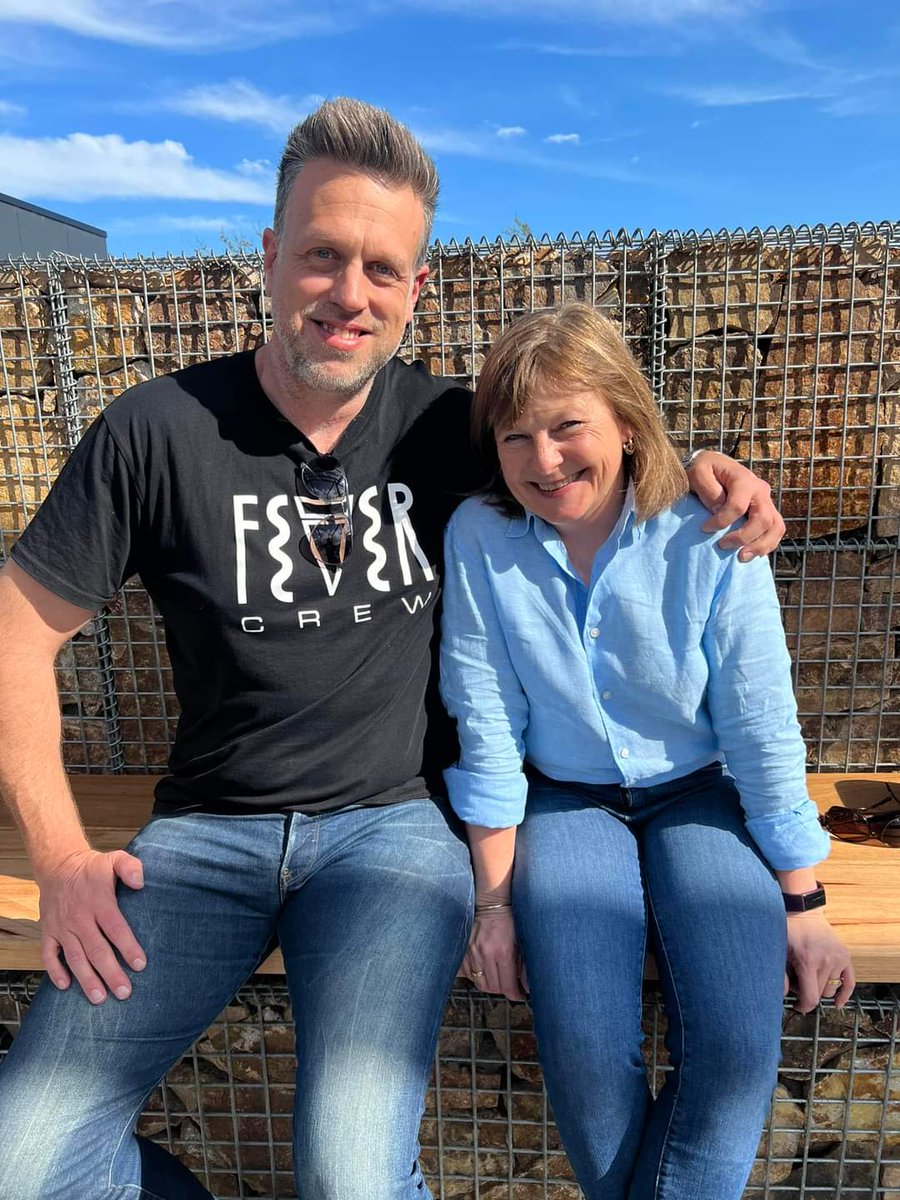 TalkingPrisoner's tweet photo. Matt was lucky enough to have coffee with Lisa Crittenden (Maxine Daniels) last week
#TalkingPrisoner #PrisonerCellBlockh #LisaCrittenden https://t.co/rG6sSQrTQk