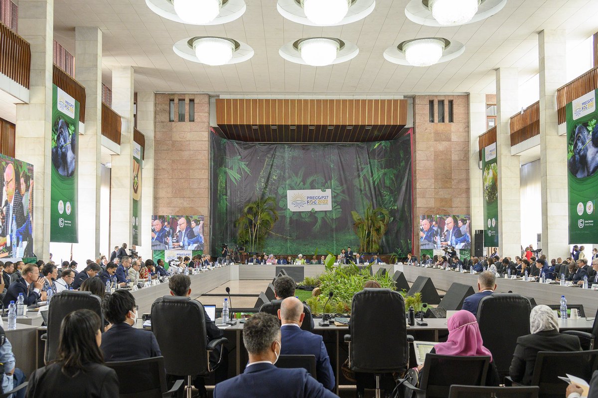 simonstiell's tweet photo. People around the world are feeling the impacts of an escalating #ClimateCrisis.

They expect to see more than incremental progress.

I call on you: Let us use the opportunity of #COP27 to move from negotiation to action.

My message to delegates meeting in Kinshasa 🇨🇩 today. https://t.co/0JSTipl4Dd