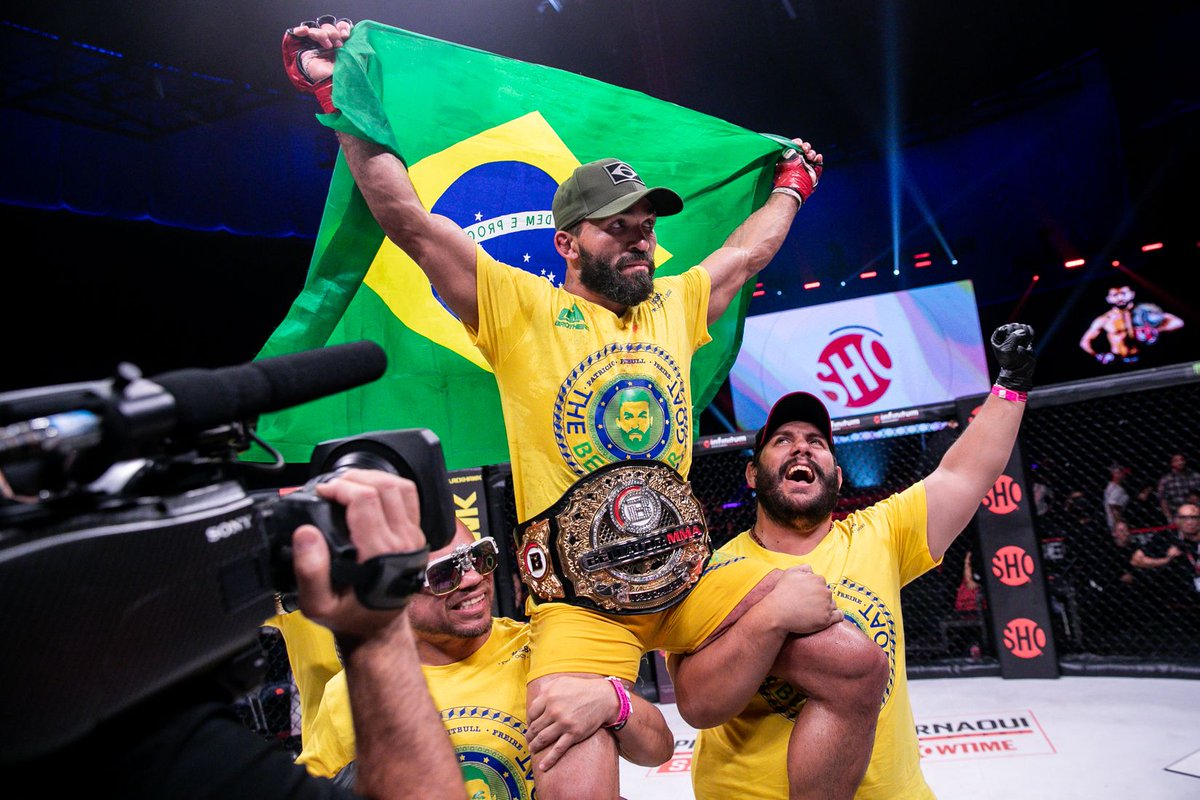 GNP1.de (@gnp1de) on Twitter photo Patricio “Pitbull” besiegte Adam Borics einstimmig nach Punkten und verteidigte damit sein Gold im Federgewicht. #Bellator286 
(Foto: Lucas Noonan/#BELLATOR #MMA) Patricio “Pitbull” besiegte Adam Borics einstimmig nach Punkten und verteidigte damit sein Gold im Federgewicht. #Bellator286 
(Foto: Lucas Noonan/#BELLATOR #MMA)