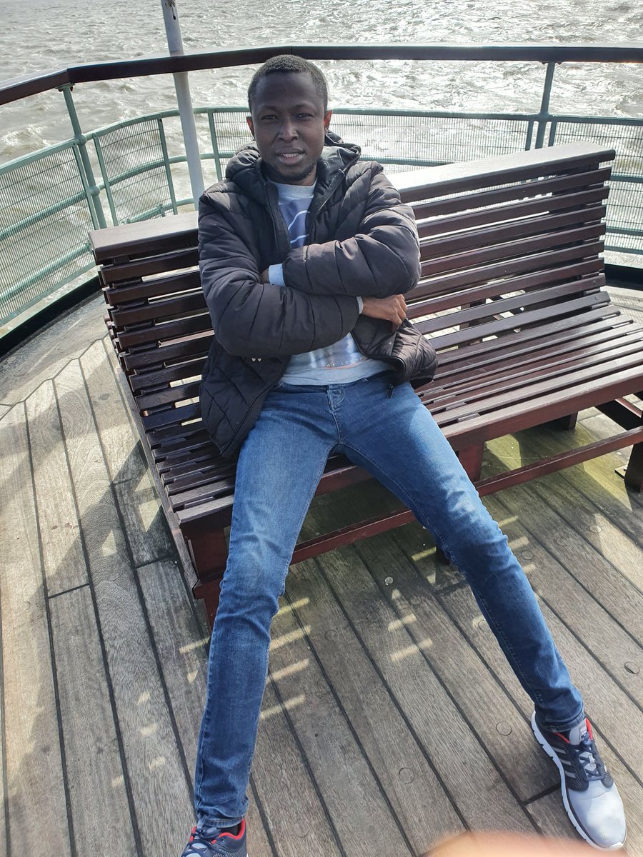 AyTheRaconteur's tweet photo. Day two from my #LiverpoolExperience ⛵️🌊
It was the Mersey Ferries, spending 60mins sightseeing majority of Liverpool on d sea was such a lovely feel.
And after that, we went to see the Liverpool Museum too.
#LiverpoolWasNiceToMe #HappySunday😊 https://t.co/PDZQkzKpBL