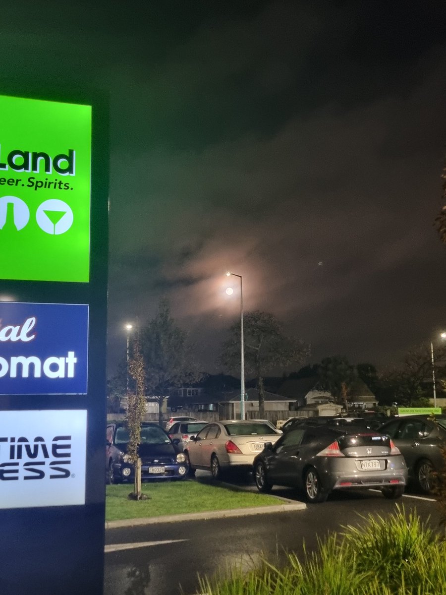 Haven't tweeted in a while and that's on purpose! 

Incredibly mundane but meaningful photo attached