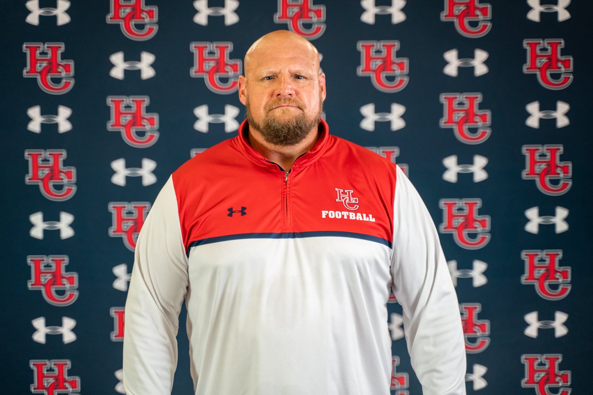 🥁🥁drumroll...our next <a href="/Titans/">Tennessee Titans</a> Coach of the Week presented by <a href="/Whataburger/">Whataburger®</a> is James Counce Jr. (<a href="/counce20/">Coach Counce</a>) of <a href="/HCPatriotsFB/">Henry County Football</a> 🏈

Great job on the win over Springfield on Friday night!

#PlayFootball | #ThisIsHSFootball