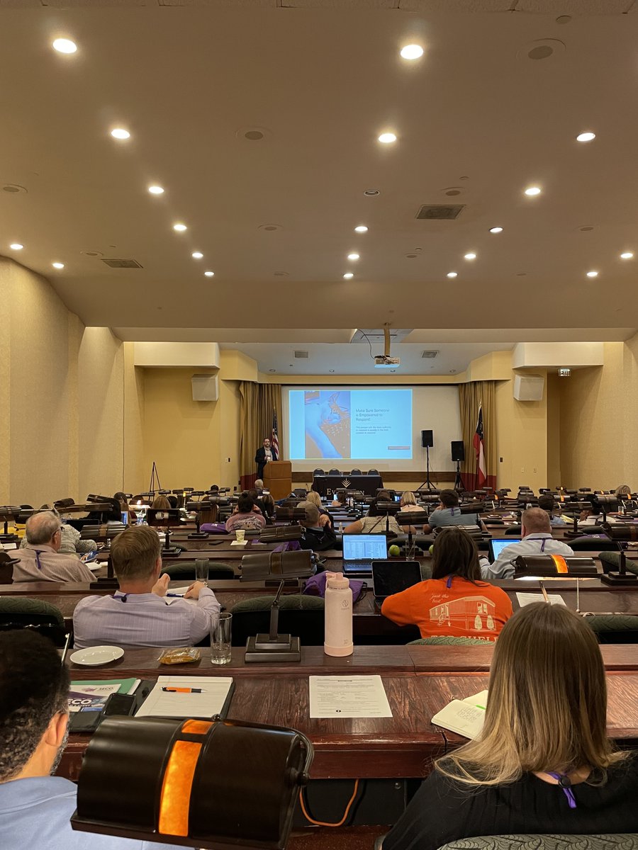 SecoConference's tweet image. Manager Monday is in progress! Today has been filled with insightful educational sessions and networking opportunities tailored specifically for community managers 🤝

#SECO #SECO22 #MHProfessional #MHIndustry #ManagerMonday