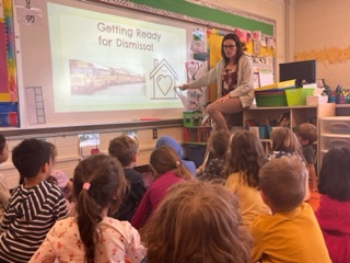MONTYOHES's tweet photo. OHES Kindergarten Spotlight:
Our kindergarten cubs are using social stories to reinforce school routines and #CubCoreValues.  This helps us stay safe! #MontyFullDayK would allow for more opportunities to develop responsible learning habits and reflective practices! https://t.co/rDG7TJXbZL