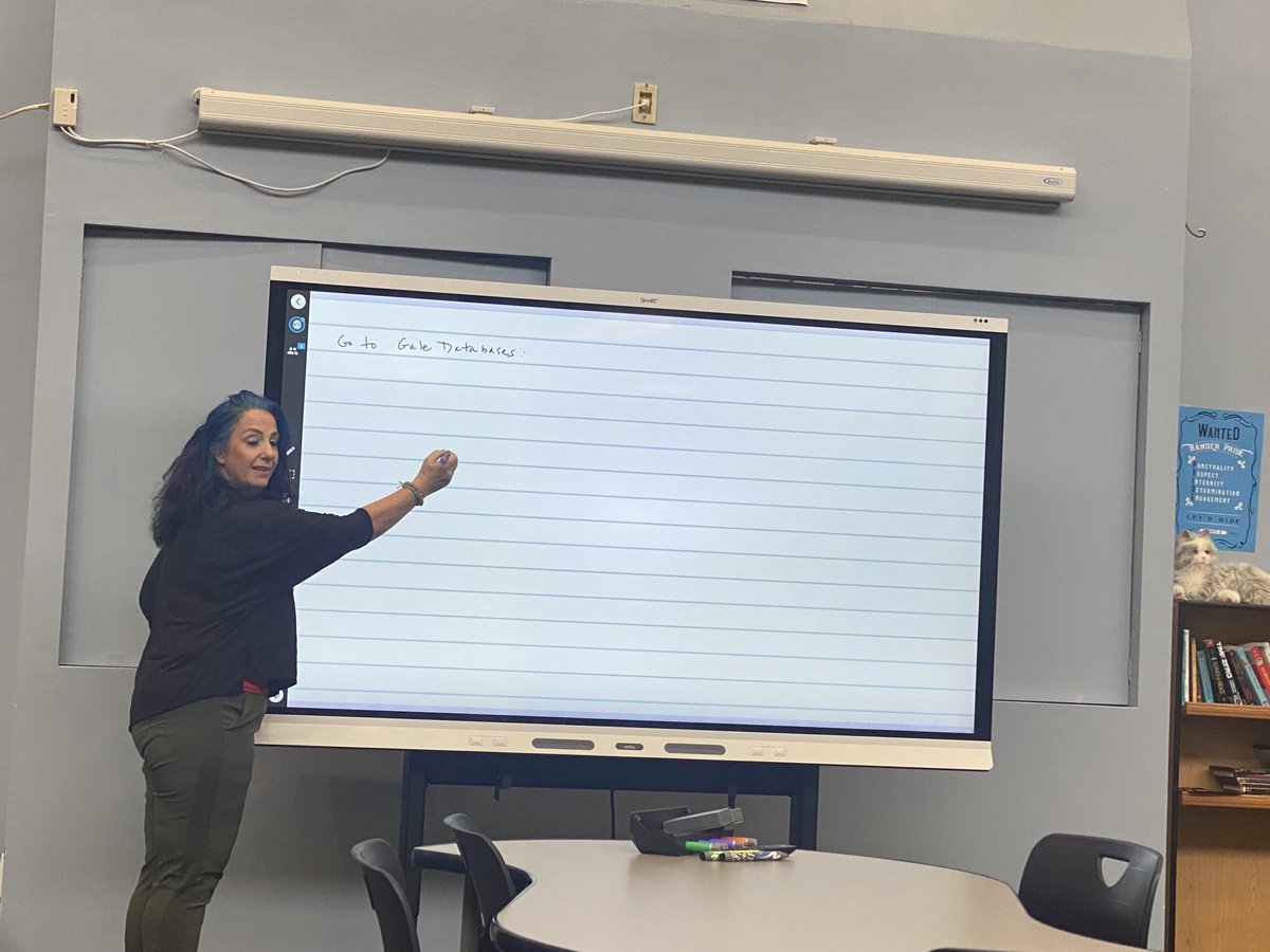 MarionB59629654's tweet photo. Logged in and working on our NEW interactive panel! #fbisd_libraries #chslib https://t.co/CFiJwwNq3m