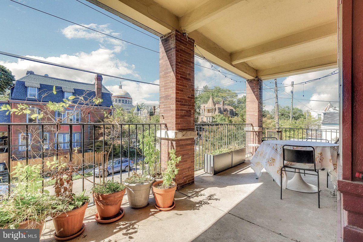 CapriCloses's tweet photo. New Listing! $335,000.00, 2BR, 1BA, 1003-05 S 46TH ST #3, Philadelphia, PA 19143, Full Details https://t.co/1z9RhuqWis https://t.co/RLrmZG6wwi