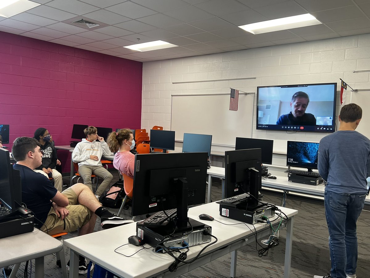 Rhonda Lusher tweet media