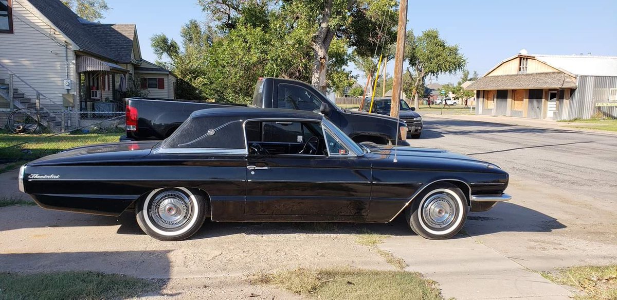 On my way to you lil darlin. Always had a thing for them older ones 🤤😉