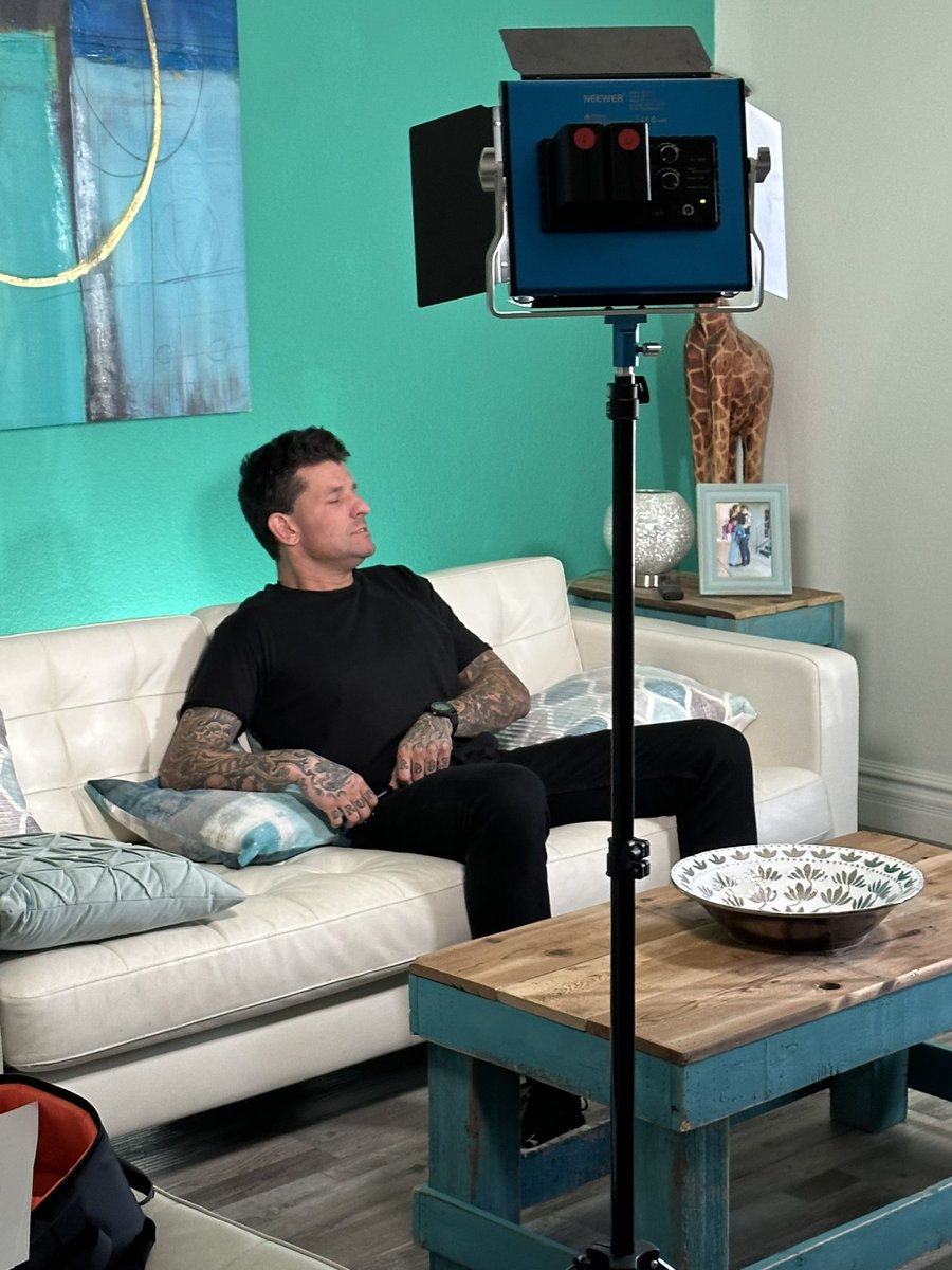 DeepAsBones's tweet photo. @DanJohnsonDrumz filming for our documentary βPrison Bandβ #deepasbones #prisonband #prisonbanddocumentary #Netflix #Amazon https://t.co/22TmHlyMg9