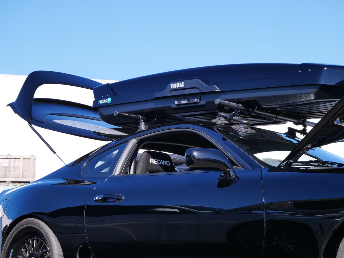 Modularacks's tweet photo. Drooling over this setup 🤤
Ft. @boostednut and his beautiful MK4 Toyota Supra rocking the @SeaSucker Monkey Bars and the @Thule Motion Alpine cargo box!
-
#leavenothingbehind #doorsteptodestination #modularacks #supra #mk4supra #toyotasupra https://t.co/Km90aVwG4z