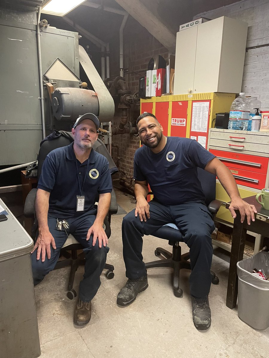 BluePointPTA's tweet photo. Pretty sure their job has never been โeasyโ, but the added responsibility our custodial staff has taken on since 2020 is immense. @BPESchool is lucky to have an incredible team keeping the building clean&safe! #BPEPTA wanted to say thanks from all parents! (We say thanks w/๐ฉ) https://t.co/mEvaVWZUQZ
