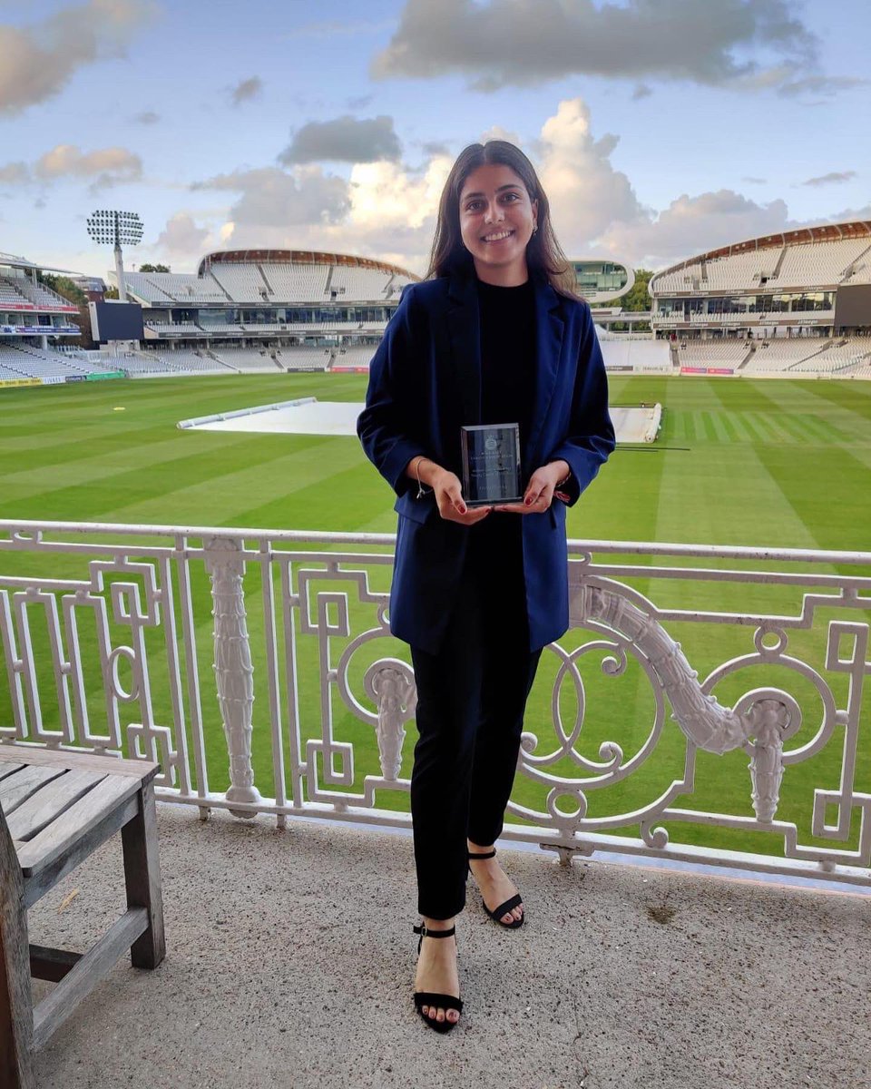 bushcricket's tweet photo. Amy Dhindsa - Middlesex Young Coach of the Year 2022 🏆 

Huge congratulations to Amy Dhindsa who was awarded Middlesex Young Coach of the Year 2022. Amy’s amazing work in getting @sbccwomen off the ground is huge for the club and our future. (1/2) https://t.co/tspYPzyZNL