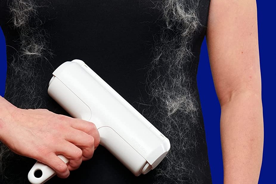 ShopDecidedly's tweet photo. Keep your home and clothes clean with 33% off this pet hair remover and check out additional lifestyle deals https://t.co/wJrRc4ulKS https://t.co/k1Dp0m6SyV