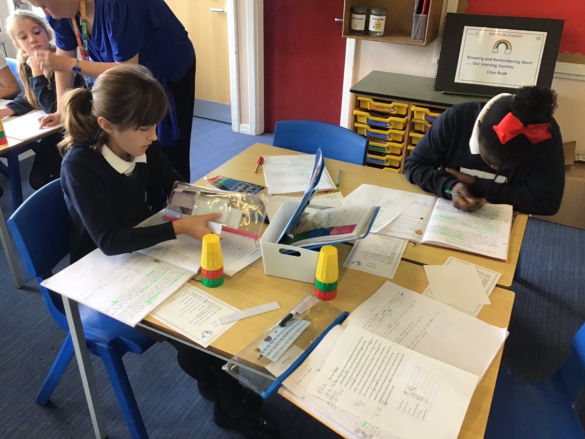 easterside_a's tweet photo. Year 5 hard at work responding to marking policy and editing and improving their writing ✍️ #EastersideWriting #EastersideEnglish https://t.co/RrjBquLMrI
