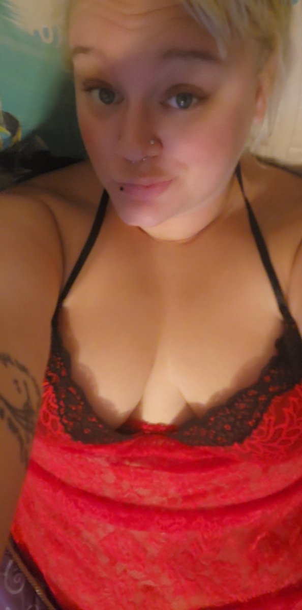 themrsjsc33's tweet photo. I need a cashpig to fill my needs.. who wants to serve me.. your new goddess 
#findoms #cashpig #mistresst #findomqueen https://t.co/rv4fjnCJWs