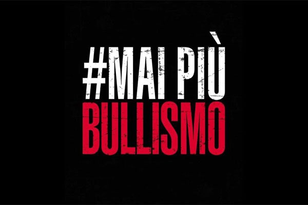 AnthonyHeadReal's tweet photo. #iostoconbellavia ESPULSIONE IMMEDIATA DALLA TV per quelle menti malate di quella casa! meno trash più gente SERIA. 
Fate girare non citate l’hashtag gfvip…non merita tendenze. https://t.co/QyA7TazeEv