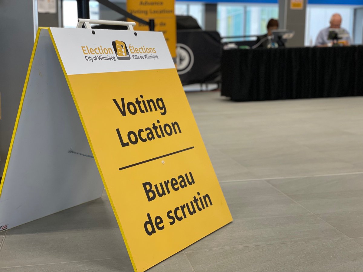 Advance voting is on now! Here are five things you need to know about how to cast your ballot: ow.ly/rQ6k50L08JY #wpg22
---
Le scrutin par anticipation a commencé! Voici cinq choses à savoir sur les façons de voter : ow.ly/6BVL50L08JV