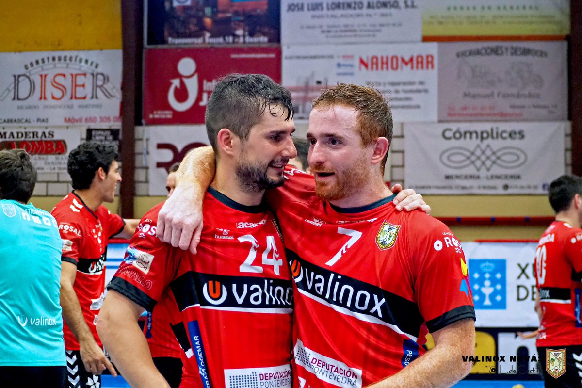 Querémosvos ver xogar unhas
2️⃣4️⃣/7️⃣horas ao mes‼️

🎩 <a href="/manumartinez24/">Manu Martínez</a> 🤜🏼🤛🏻 <a href="/paymerich17/">Pedro I. Aymerich</a> 🧙🏼‍♂️

Todas as fotografía do partido contra IKASA no enlace 👇🏻
acortar.link/kzogvQ