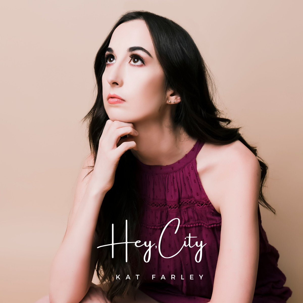 Coming soon, my next single, “Hey, City,” releases on Oct 14! This one snuck on me while I was busy with classes (looking at you, @nccujazz), but now I can’t wait! Pre-save now: linktr.ee/katfarleymusic