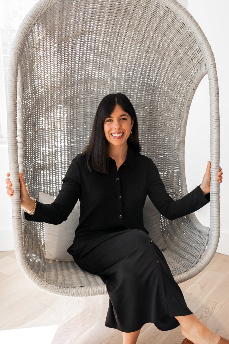 It's welcome week for our newest Senior Project Director, Emily Trafford! Bringing her years of experience in the industry and fresh eyes to our work, we're so excited to see how Emily supports our clients and teams through the TENFOLD journey ✨